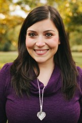 Laurie Tomlinson visits the Authors' Open House at https://teresatysinger.com.